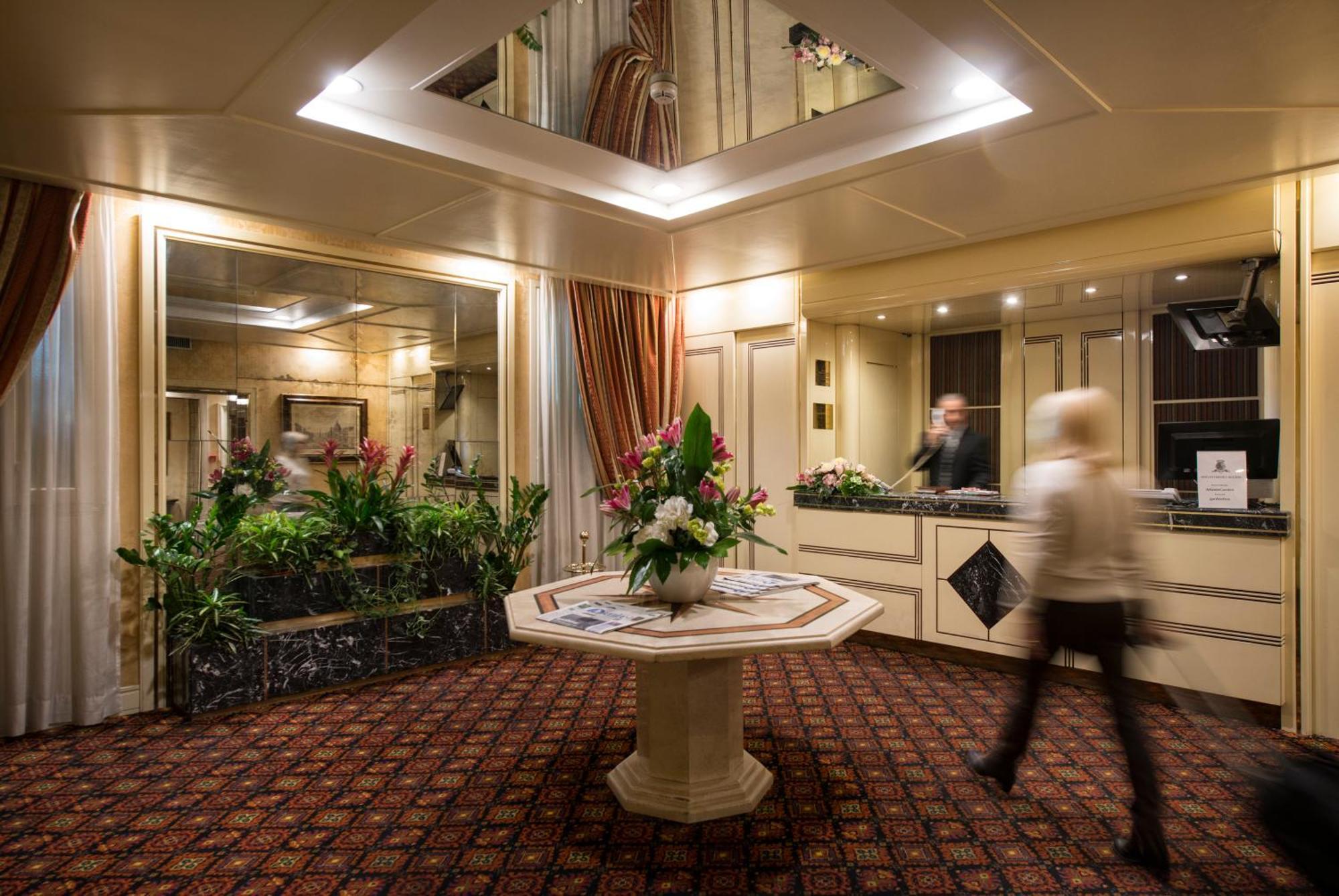 Atlante Garden Hotel روما المظهر الخارجي الصورة