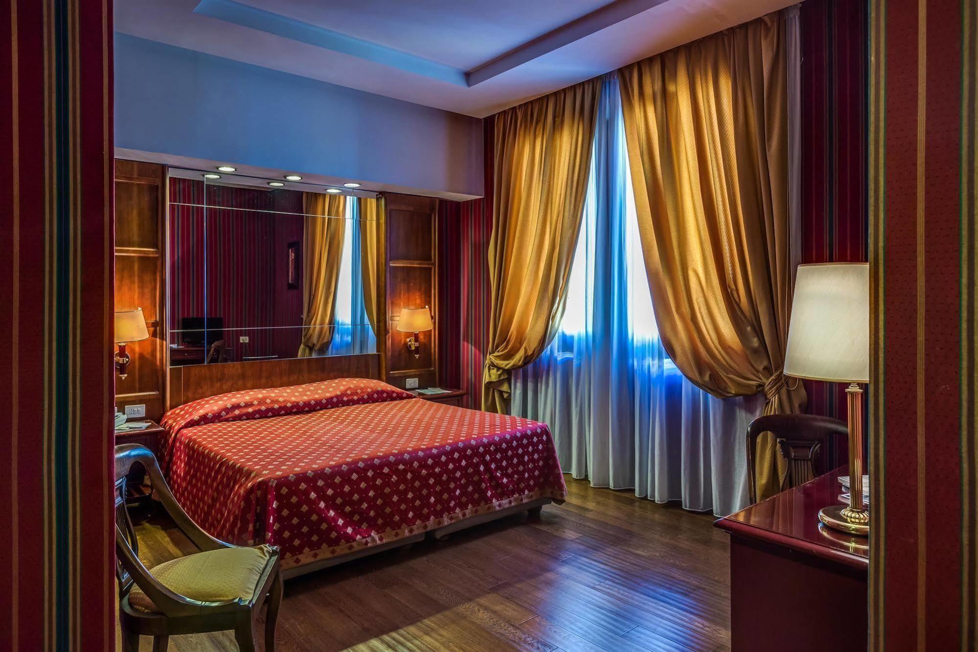 Atlante Garden Hotel روما المظهر الخارجي الصورة